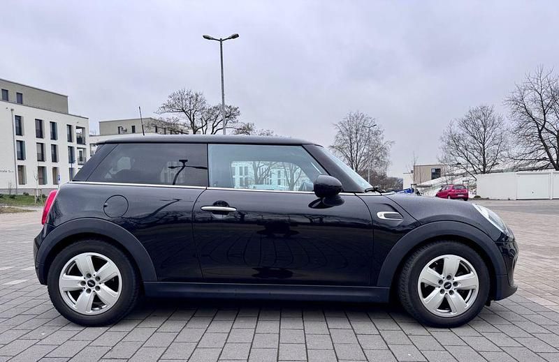 Gebraucht Mini ONE 102 PS (75 kW) 2018 Schwarz Kleinwagen