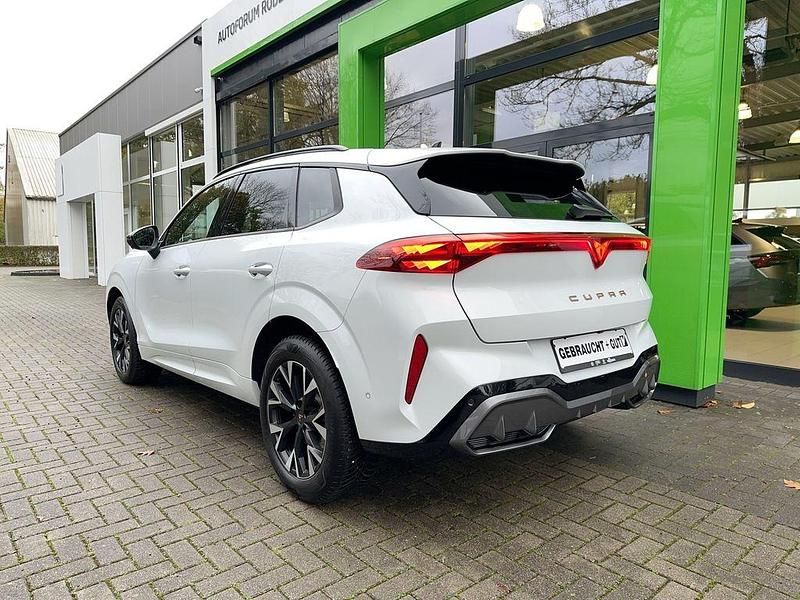 Second-hand Cupra Terramar 150 CP (110 kW) 2025 Alb SUV