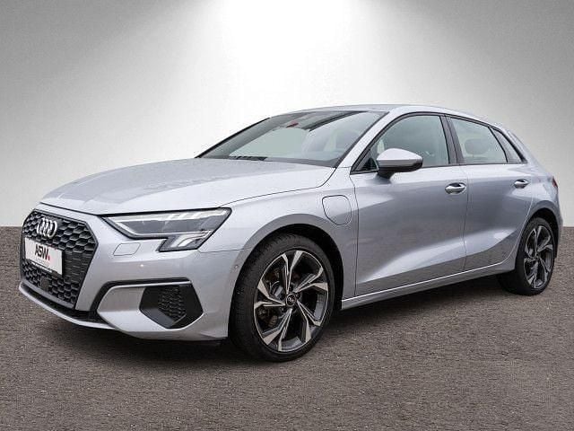 Gebraucht Audi A3 Performance 204 PS (150 kW) 2023 Florettsilber metallic Limousine
