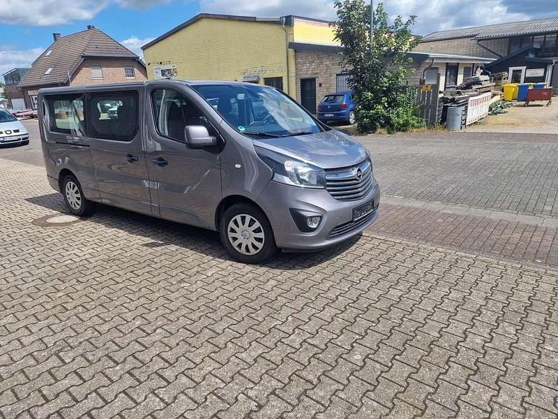 Violet Gebraucht 2019 Opel Vivaro Van | 16.500 € - Bild 1/4