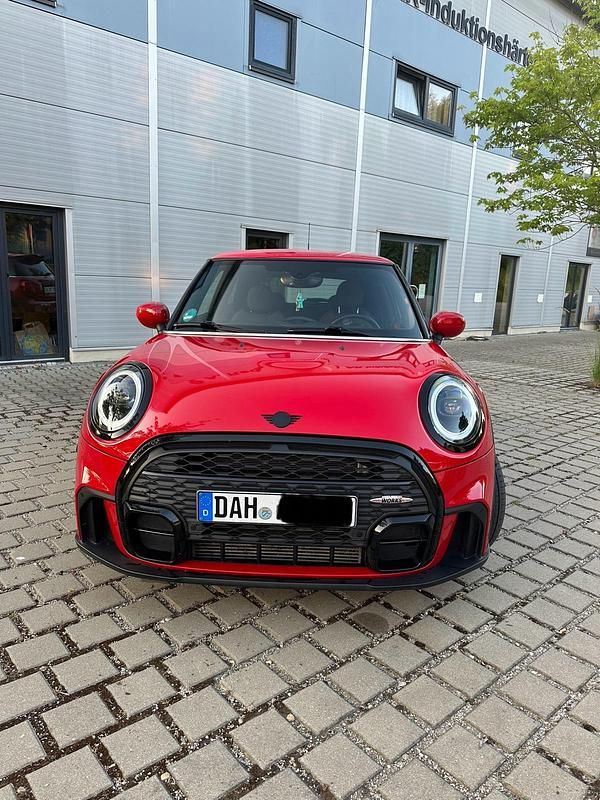 Gebraucht Mini John Cooper Works 102 PS (75 kW) 2022 Rot Kleinwagen
