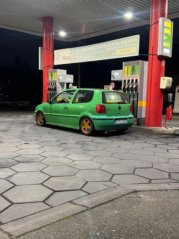 Gebraucht VW Polo 75 PS (55 kW) 1999 Grün Kleinwagen