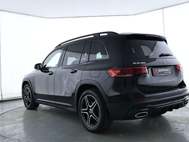 Gebraucht Mercedes GLB180 AMG line 136 PS (100 kW) 2023 Schwarz SUV