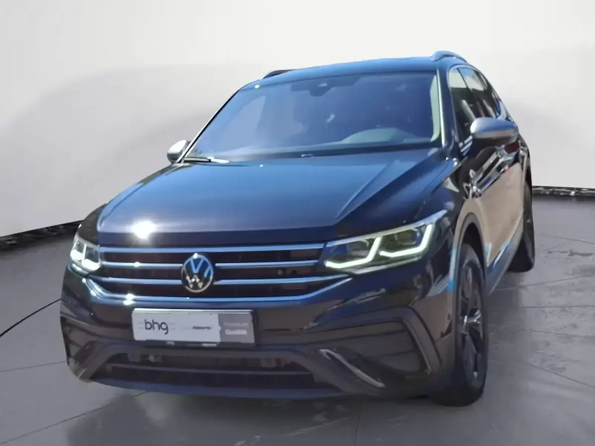 Gebraucht VW Tiguan Allspace Life 150 PS (110 kW) 2024 SUV