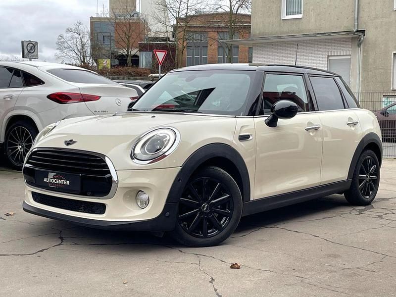 Weiß Gebraucht 2017 Mini Cooper D Kleinwagen | 12.990 € (Fairer Preis) - Bild 1/4