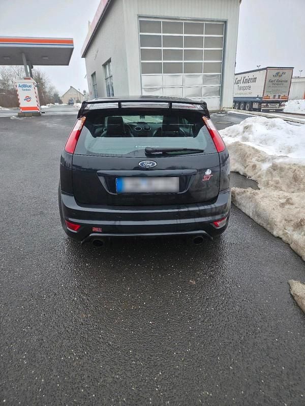 Gebraucht Ford Focus ST 300 PS (220 kW) 2006 Schwarz Coupé