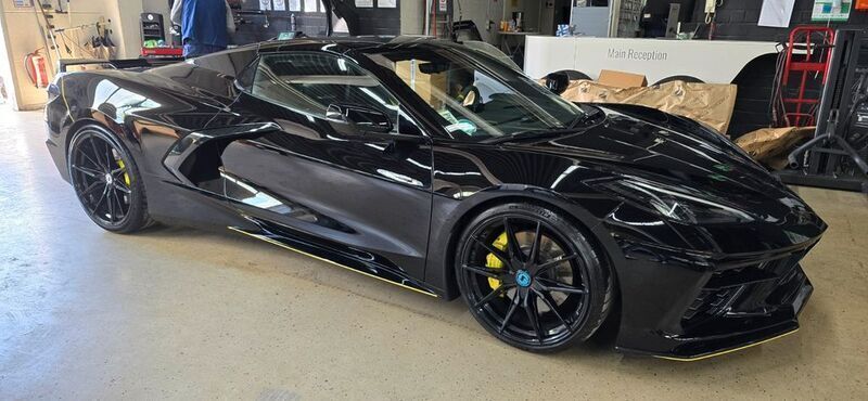 Schwarz Gebraucht 2023 Corvette Stingray Cabrio | 93.980 € (Teuer) - Bild 1/4