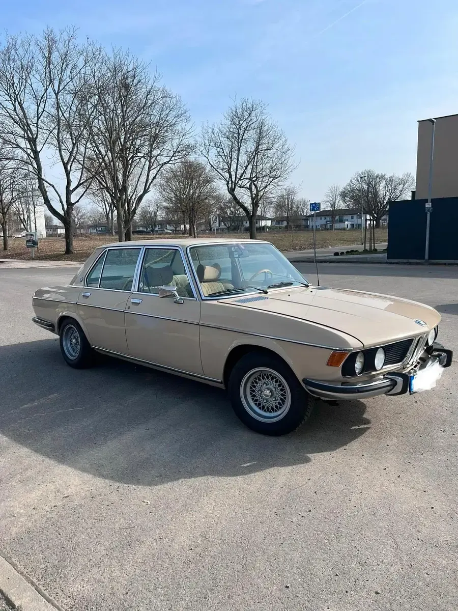 Brugt BMW 2500 150 HK (110 kW) 1976 Beige Sedan