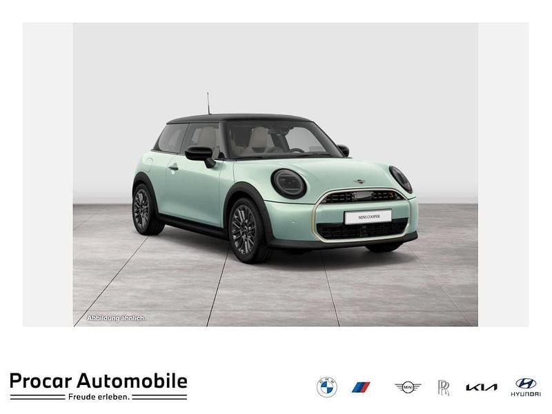 Gebraucht Mini Cooper S Favoured 204 PS (150 kW) 2024 Grün Kleinwagen