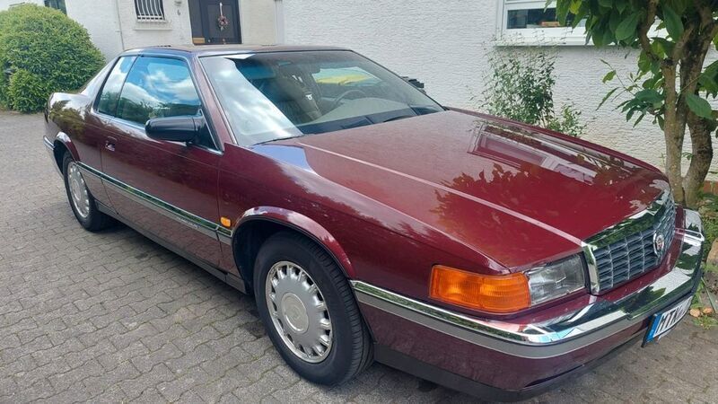 Rot Gebraucht 1992 Cadillac Eldorado Coupé | 7.500 € - Bild 1/4