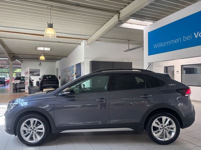 Gebraucht VW Taigo Goal 150 PS (110 kW) 2025 Grau SUV