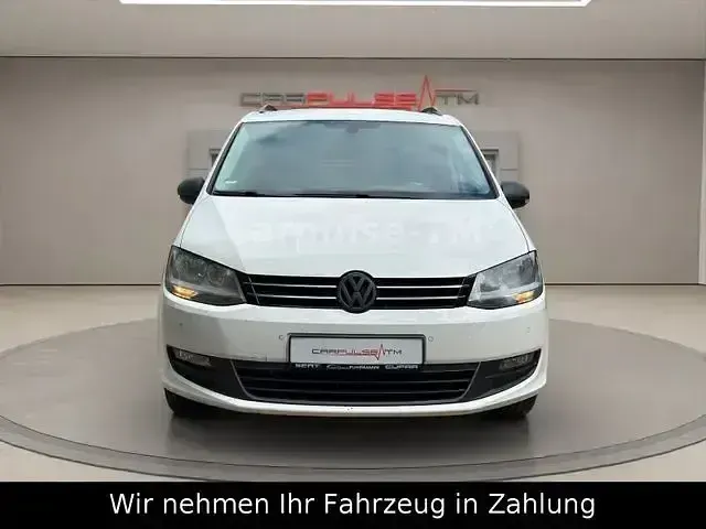 Gebraucht VW Sharan Comfortline 200 PS (147 kW) 2012 Weiß Van / Kleinbus