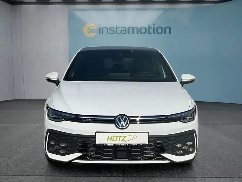 Gebraucht VW Golf VIII GTE 272 PS (200 kW) 2025 Weiß Kleinwagen