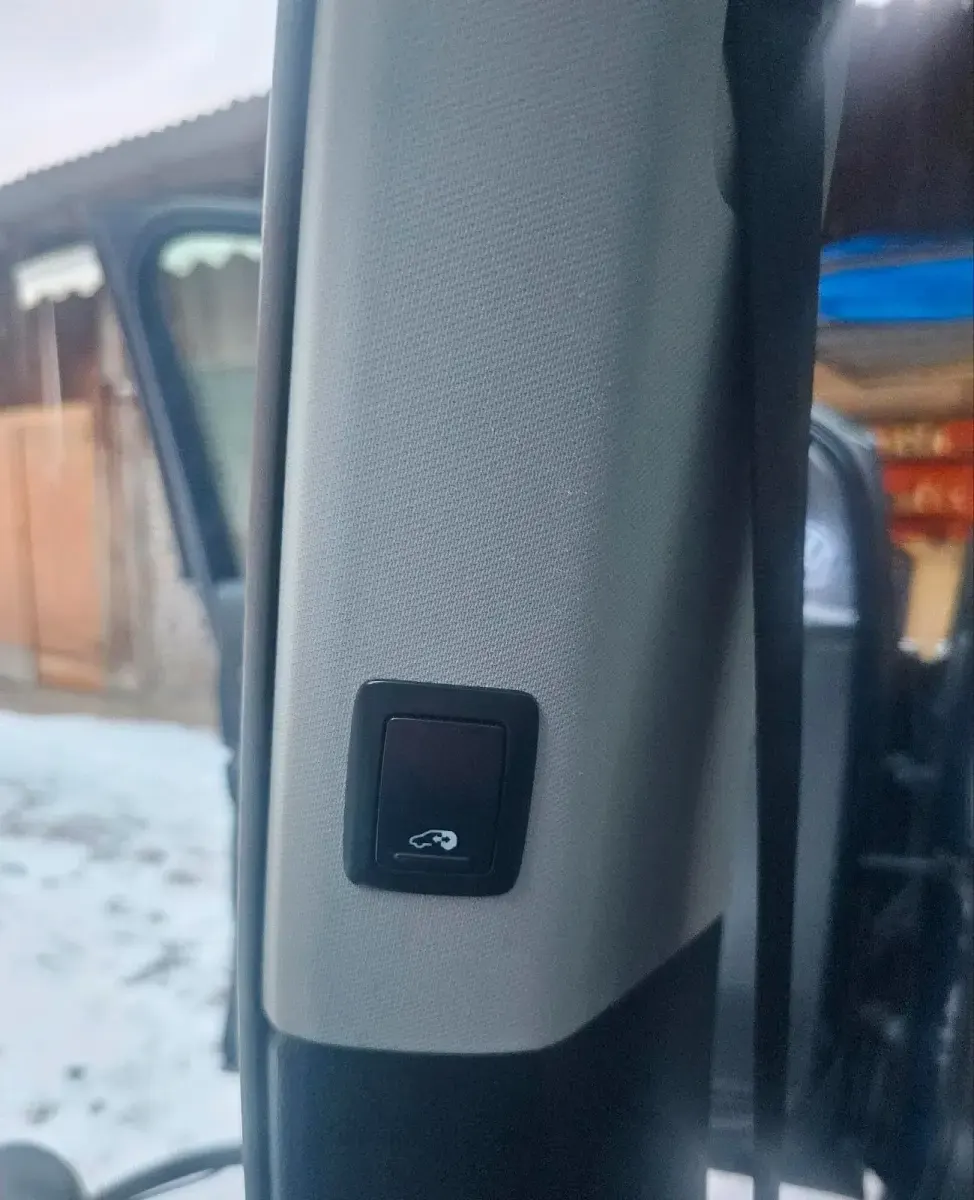 Gebraucht VW Sharan 180 PS (132 kW) 2015 Blau Van / Kleinbus