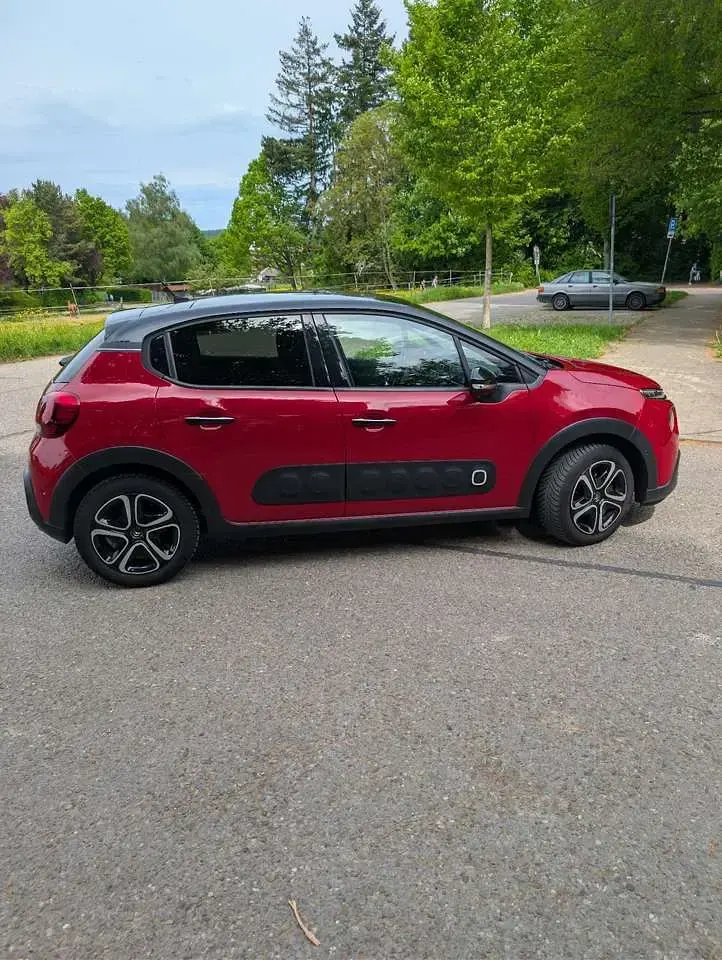 Gebraucht Citroën C3 Feel 110 PS (80 kW) 2017 Rot Limousine