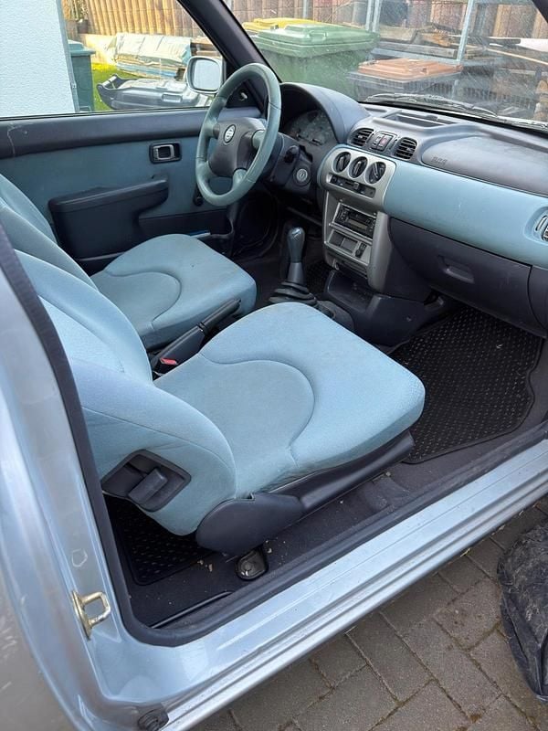 Gebraucht Nissan Micra 60 PS (44 kW) 2001 Grau Kleinwagen