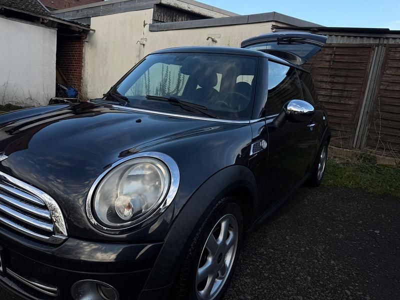 Gebraucht Mini John Cooper Works 120 PS (88 kW) 2008 Schwarz Kleinwagen