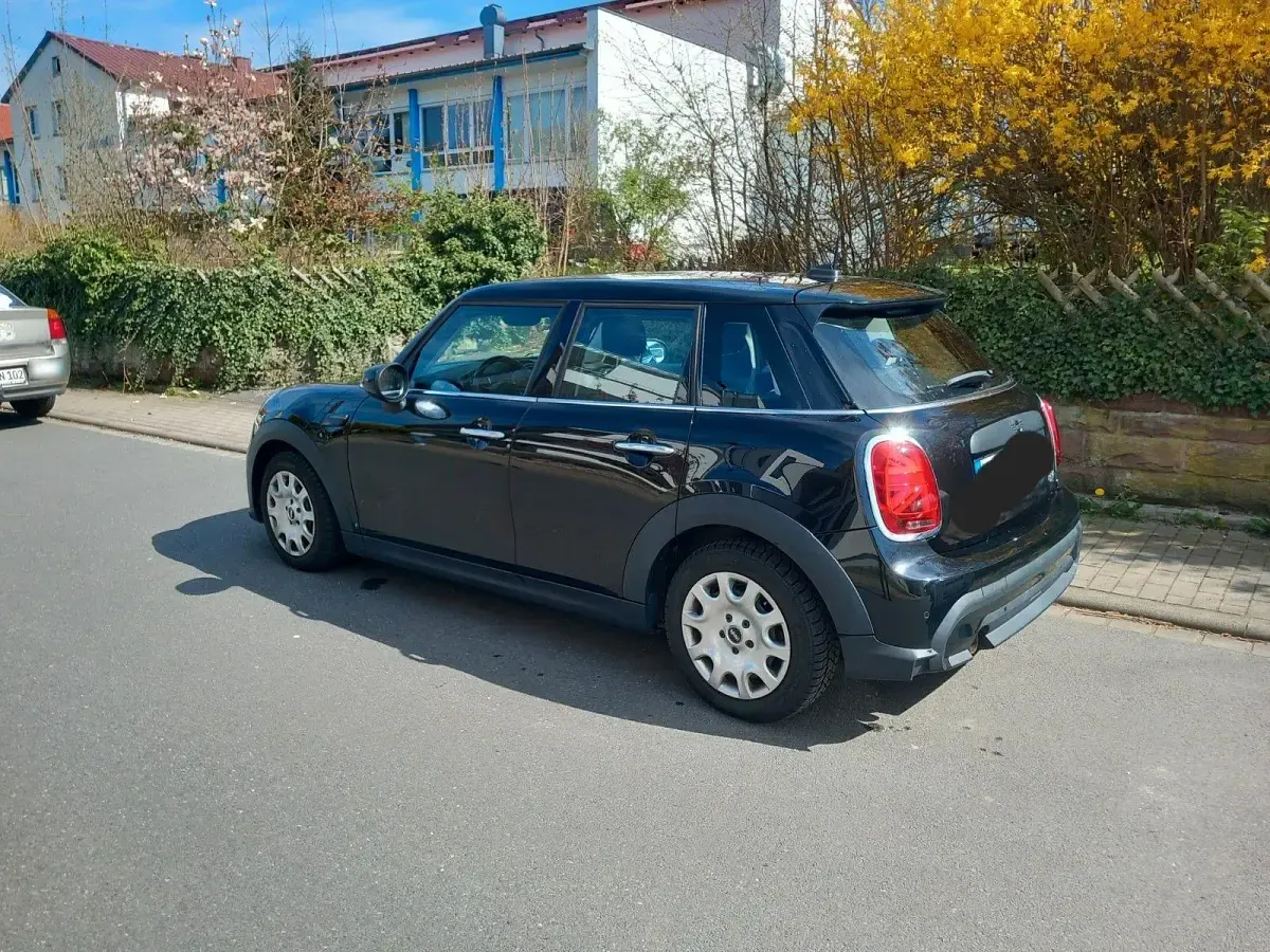 Gebraucht Mini ONE 102 PS (75 kW) 2021 Schwarz Kleinwagen