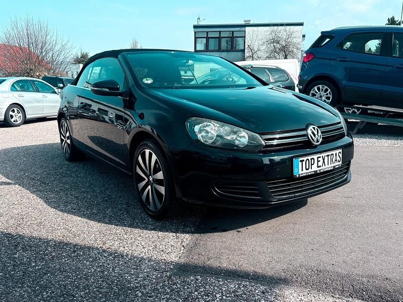 Gebraucht VW Golf Cabriolet S 105 PS (77 kW) 2012 Deep black perleffekt Cabrio