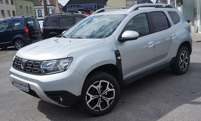 Gebraucht Dacia Duster Prestige 131 PS (96 kW) 2020 Silber SUV