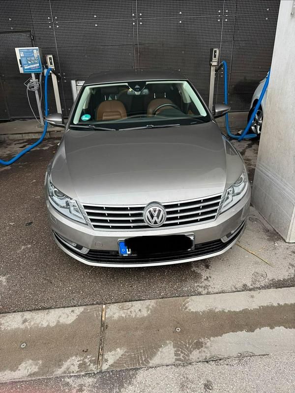 Gebraucht VW Passat 170 PS (125 kW) 2012 Gold Limousine