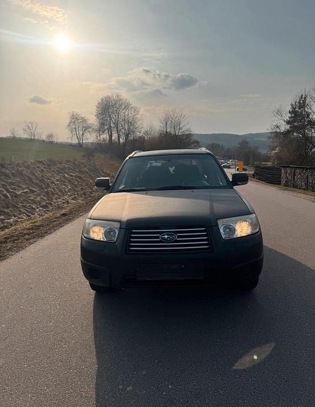 Second-hand Subaru Forester 171 CP (125 kW) 2007 Negru SUV