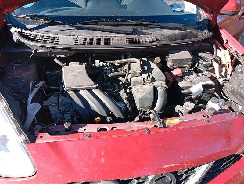 Gebraucht Nissan Micra 80 PS (58 kW) 2016 Rot Kleinwagen