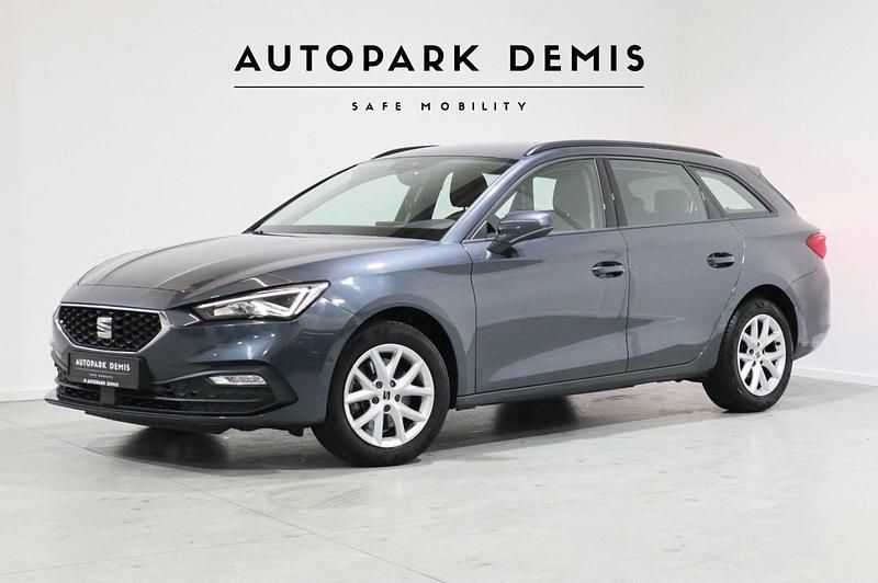 Grau Gebraucht 2021 Seat Leon Style Kombi | 18.685 € (Superpreis) - Bild 1/4