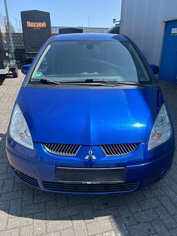 Blau Gebraucht 2006 Mitsubishi Colt Limousine | 900 € (Guter Preis) - Bild 1/4