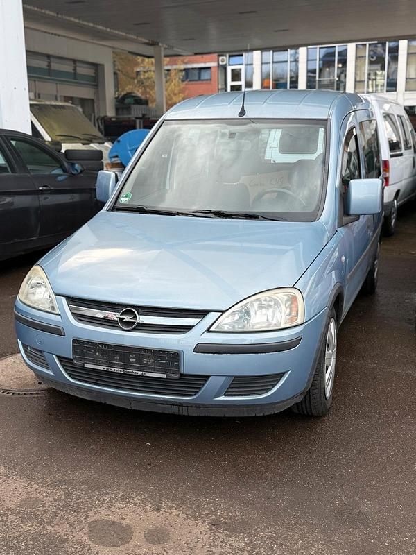 Gebraucht Opel Combo 97 PS (71 kW) 2006 Silber Van / Kleinbus