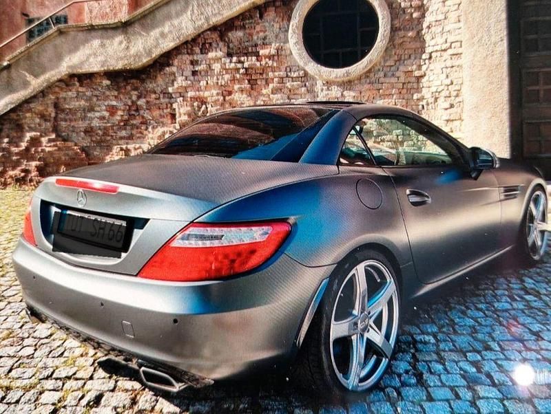 Gebraucht Mercedes 200 184 PS (135 kW) 2011 Grau Cabrio