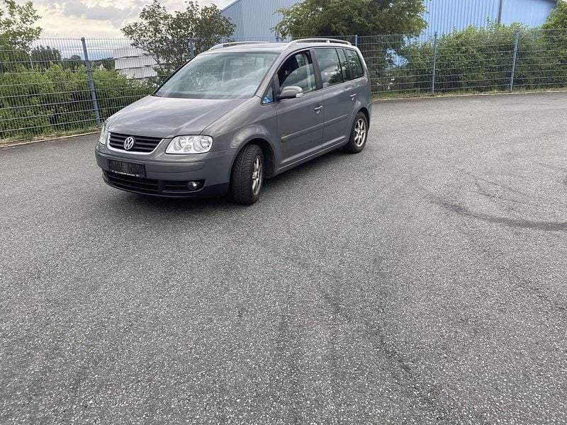 Bambus grey metallic Gebraucht 2006 VW Touran Goal Van / Kleinbus | 1.999 € (Fairer Preis) - Bild 1/4
