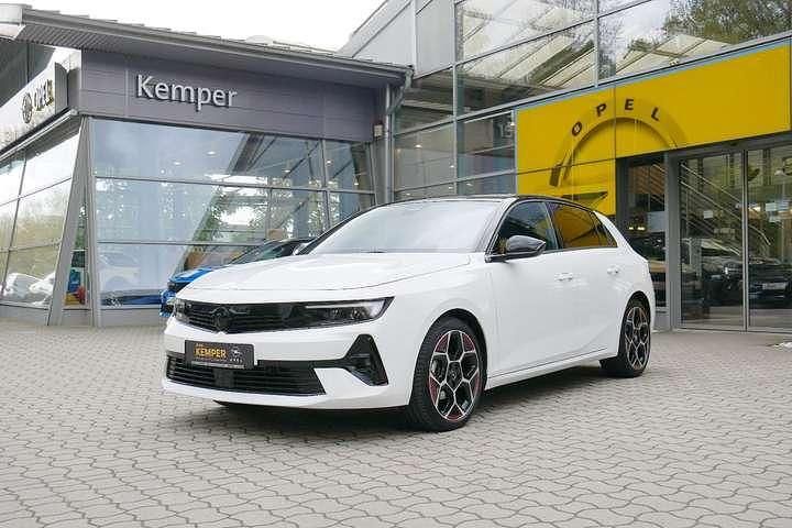 Gebraucht Opel Astra 131 PS (96 kW) 2023 Weiß Limousine
