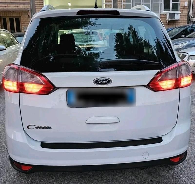 Gebraucht Ford C-MAX 140 PS (102 kW) 2013 Beige Van / Kleinbus