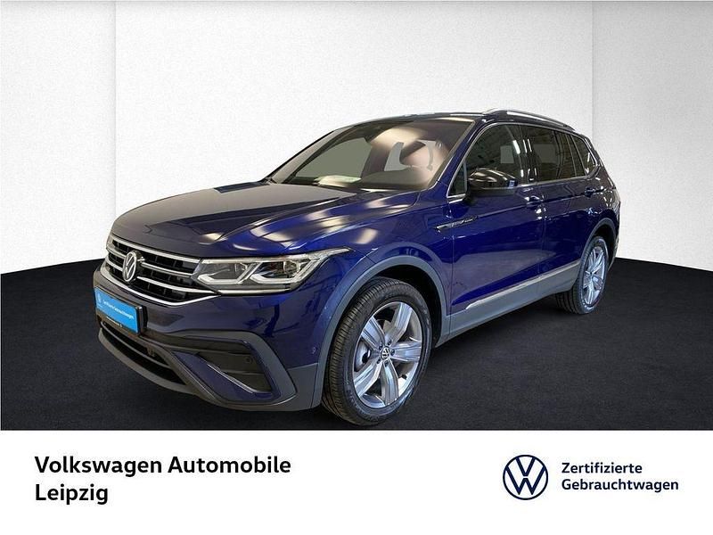 Blau Gebraucht 2025 VW Tiguan Allspace Move SUV | 40.820 € (Etwas zu teuer) - Bild 1/3