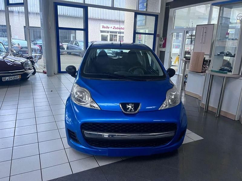 Gebraucht Peugeot 107 Filou 68 PS (50 kW) 2010 Blau Kleinwagen
