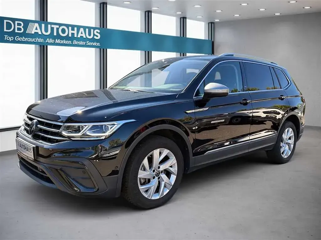Gebraucht VW Tiguan Allspace Life 200 PS (147 kW) 2024 SUV