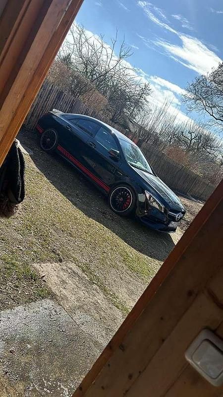 Gebraucht Mercedes CLA45 AMG AMG 381 PS (280 kW) 2018 Schwarz Coupé