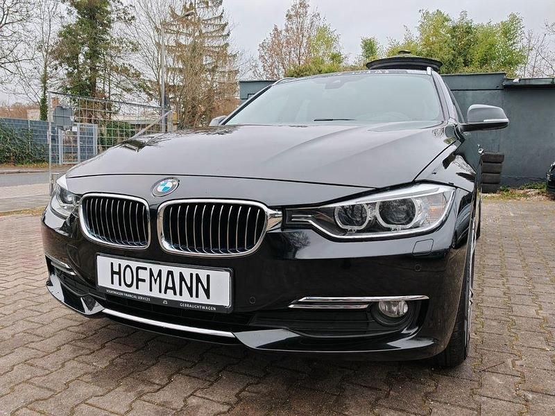 Schwarz Gebraucht 2014 BMW 320 Performance Kombi | 14.790 € (Etwas zu teuer) - Bild 1/4