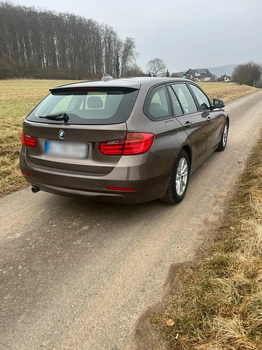 Gebraucht BMW 320 184 PS (135 kW) 2013 Kombi