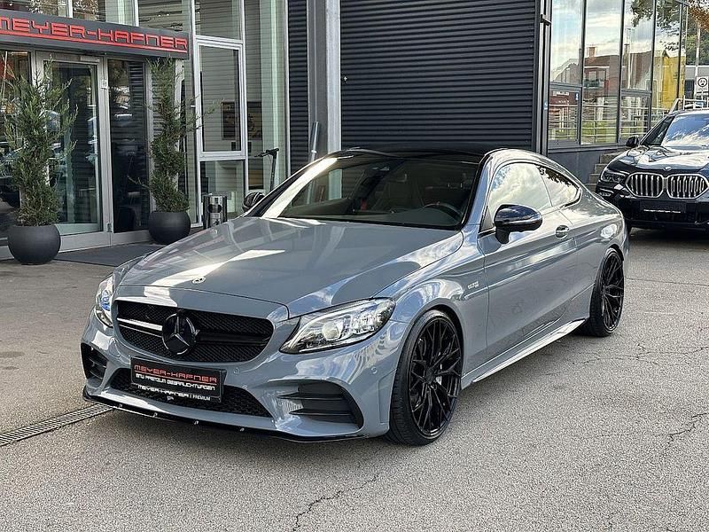 Weiß Gebraucht 2023 Mercedes C43 AMG AMG Coupé | 59.990 € (Fairer Preis) - Bild 1/4