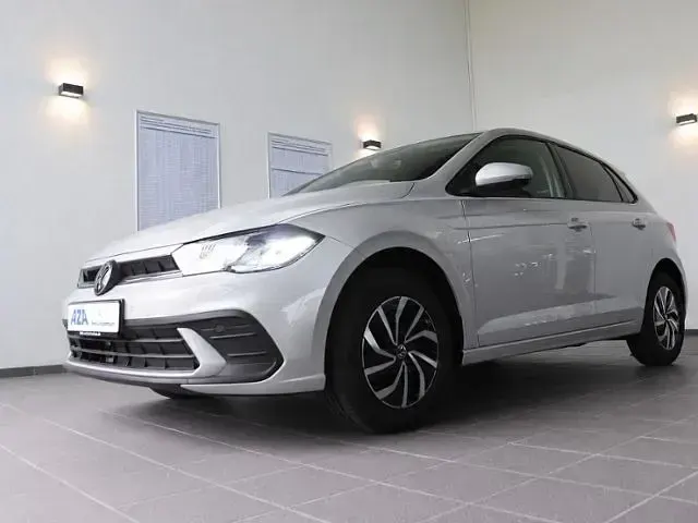 Neu VW Polo Life 95 PS (69 kW) 2026 Reflexsilber metallic Kleinwagen