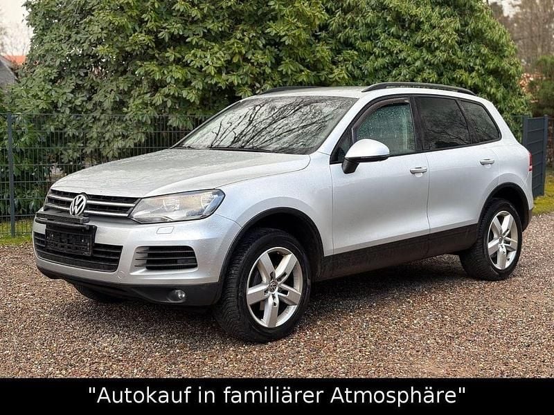Gebraucht VW Touareg 245 PS (180 kW) 2012 Cool silver metallic SUV