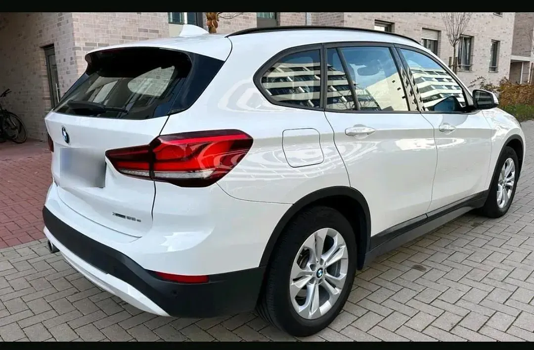 Gebraucht BMW X1 Efficient Dynamics 220 PS (161 kW) 2021 Weiß SUV