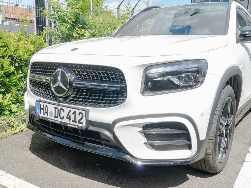 Gebraucht Mercedes GLB220 AMG 190 PS (139 kW) 2025 Weiss polarweiss SUV