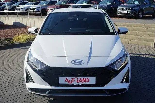 Neu Hyundai i20 101 PS (74 kW) 2026 Weiß Kleinwagen