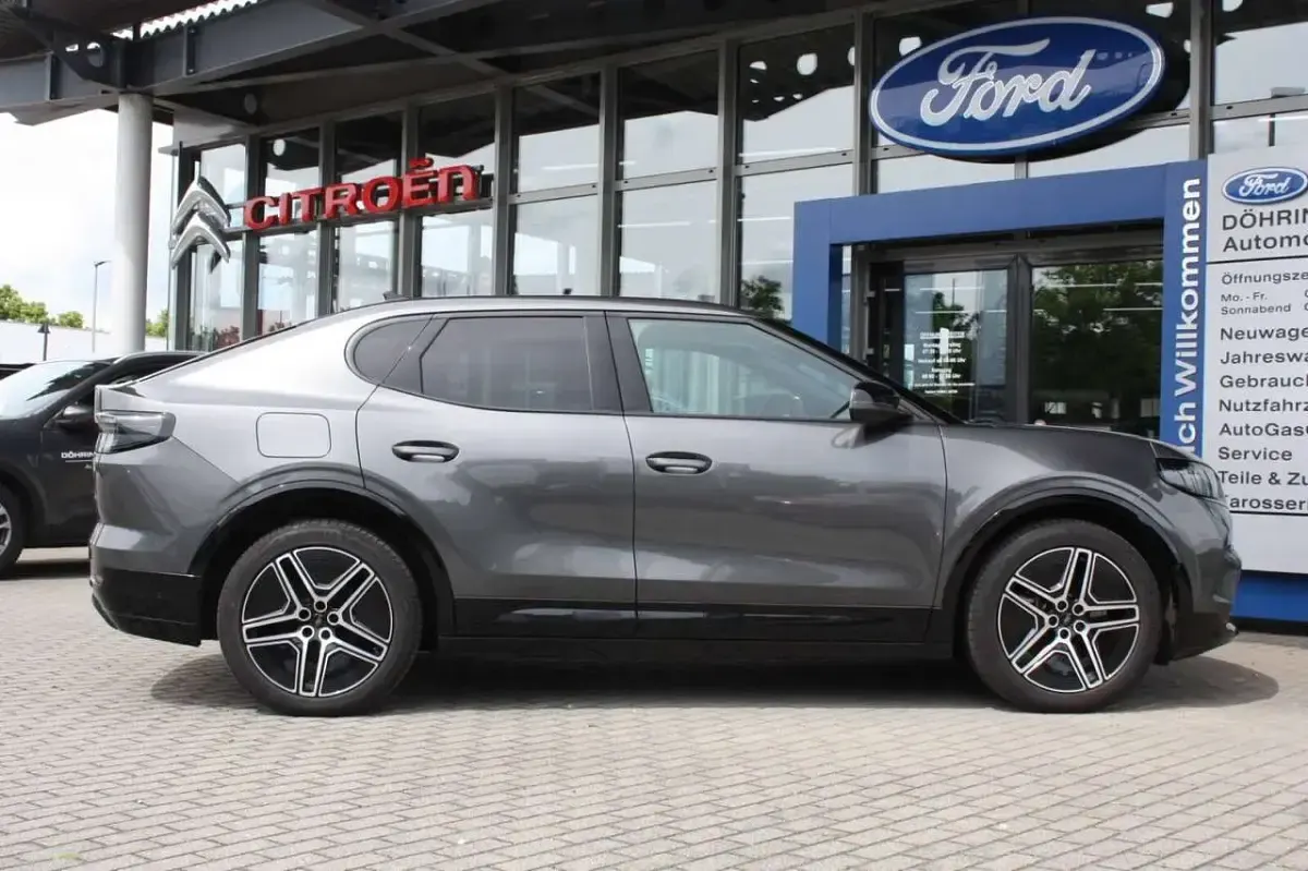 Gebraucht Ford Capri Extended Range 250 kW (340 PS) 2025 Magnetic grey SUV