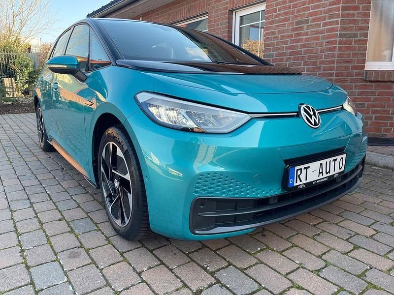 Gebraucht VW ID.3 Pro Performance 150 kW (204 PS) 2023 Grün Kleinwagen