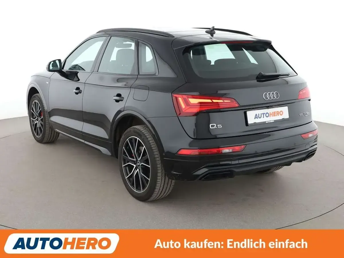 Gebraucht Audi Q5 S-Line 367 PS (269 kW) 2023 Mythosschwarz SUV