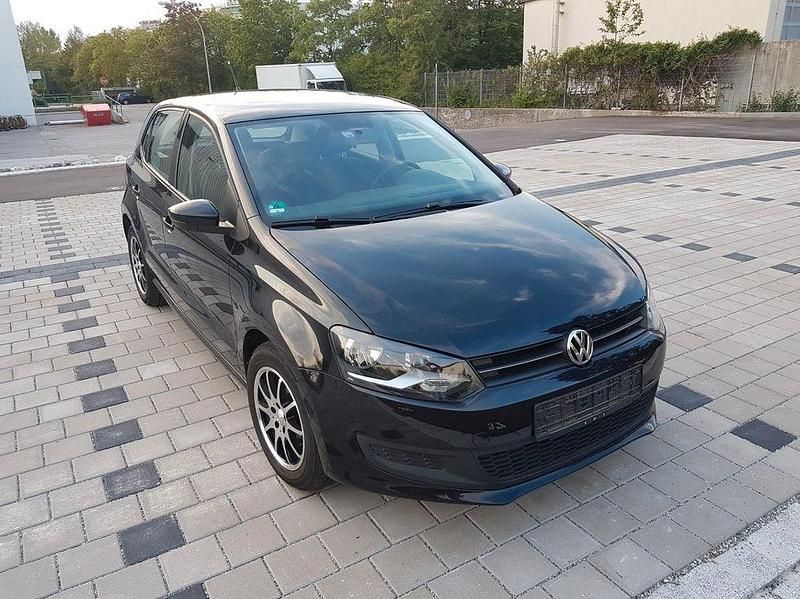 Schwarz Gebraucht 2009 VW Polo Comfortline Limousine | 4.750 € (Etwas zu teuer) - Bild 1/4